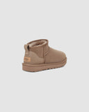 UGG Women's Classic Ultra MINI Fashion Boot