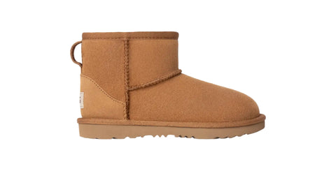 UGG Classic Mini Ii Fashion Boot Unisex-Child