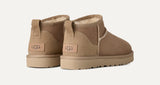 UGG Women's Classic Ultra MINI Fashion Boot