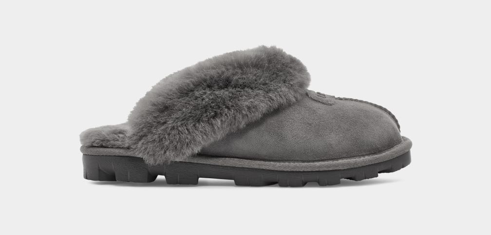 UGG COQUETTE Slipper (5125) – Identity Board Shop
